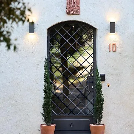Bed & Breakfast Wine