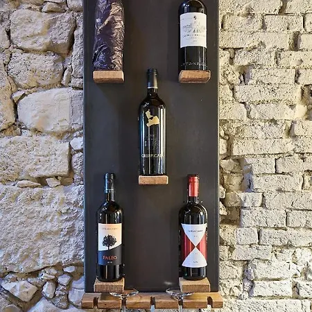 Wine Bed & Breakfast